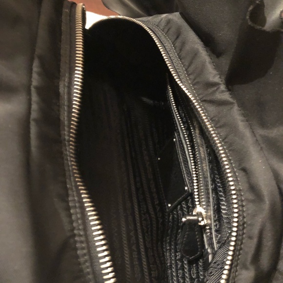 Prada - Picture 10 of 10